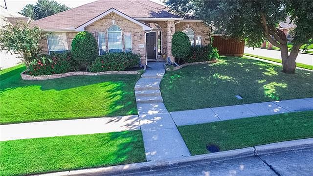 1st image of 3013 Downhill Ln