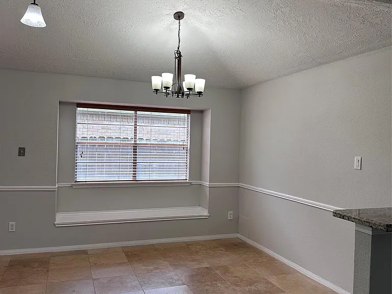 19530 Gladewater Dr — Photo 10