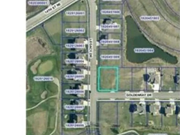 1102 Goldenray Dr, Faribault, MN 55021