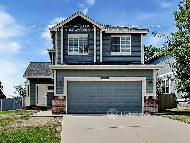 1288 Hoffman Dr — Photo 2