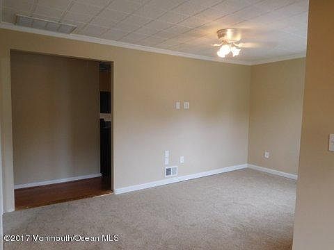 3rd image of 1806 Melville St