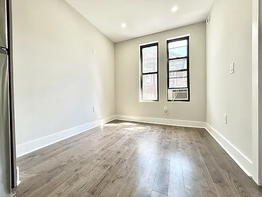 Bedroom, photo 5