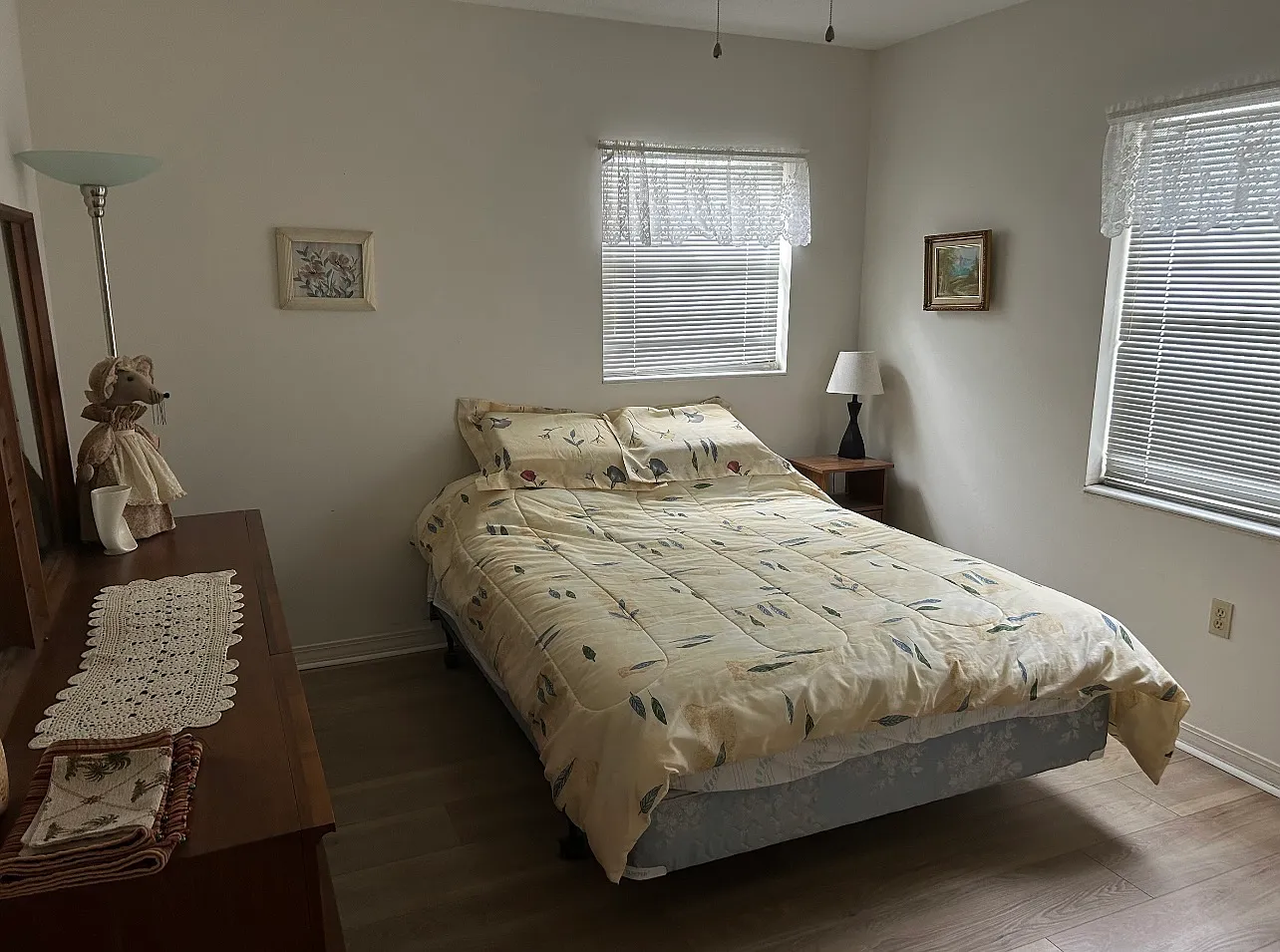 2 bed, 954 sqft, $950 — Photo 1