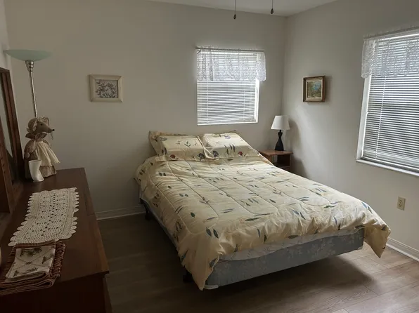 6930 Place De La Paix Unit 2B, South Pasadena, FL 33707