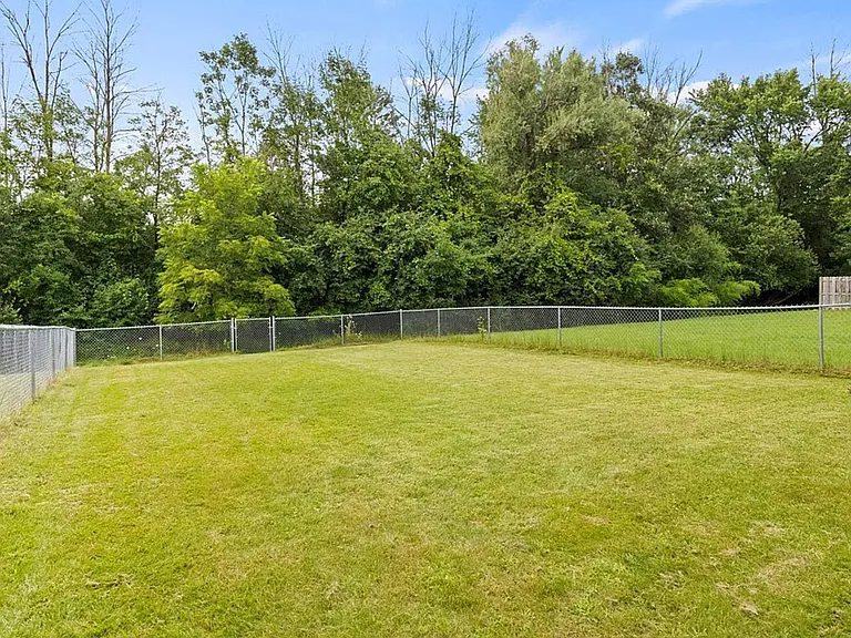 91 Schilling Ln — Photo 10