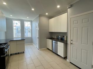 7140 68th Pl #2L, Glendale, NY 11385