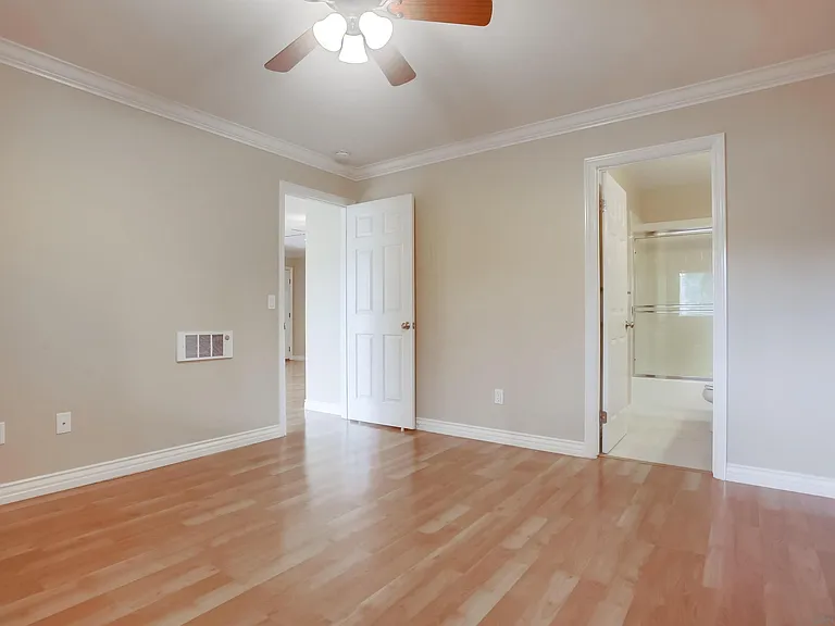 3513 Caminito Sierra #302 — Photo 10