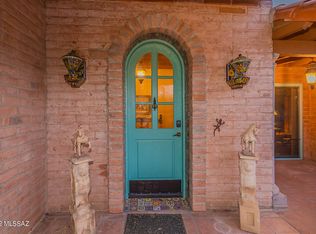 2 Trocito Ct, Tubac, AZ 85646