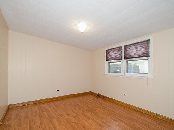 5th image of 4837 N Oak Park Ave