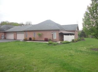 156 Crosswynds Dr, Beaver Falls, PA 15010