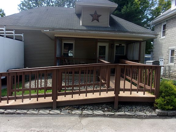 3rd image of 203 Yount Ave