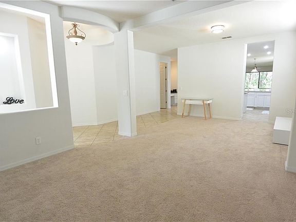 4th image of 20334 Chestnut Grove Dr