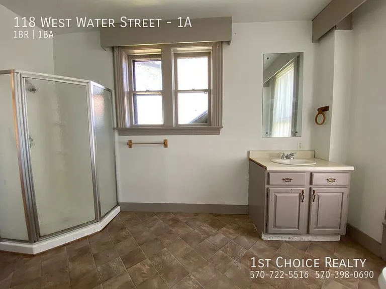 118 W Water St #1A — Photo 6