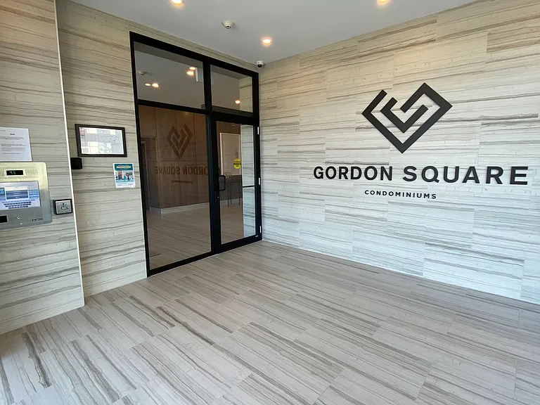 1114 Gordon St #1114 — Photo 2