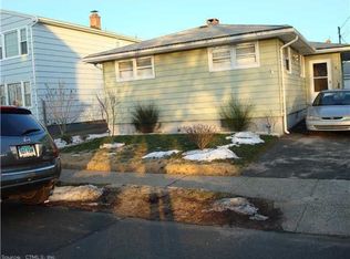 99 Burke St, Hamden, CT 06514