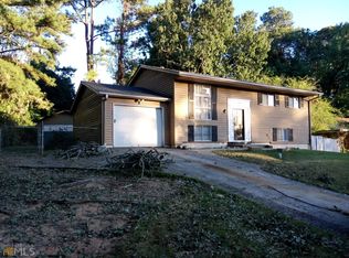 1436 Pineglen Dr, Riverdale, GA 30296