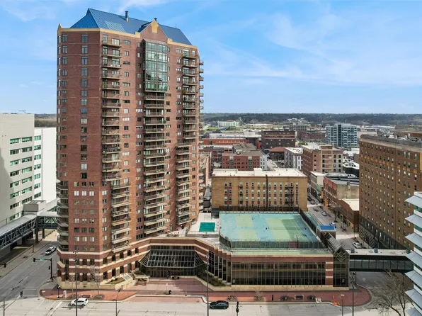 300 Walnut St Unit 707, Des Moines, IA 50309