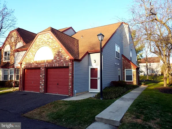 1347 Chanticleer, Cherry Hill, NJ 08003