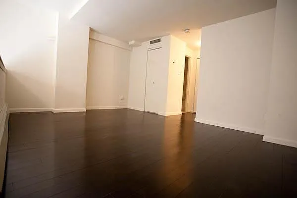 Rented by Corcoran | media 6