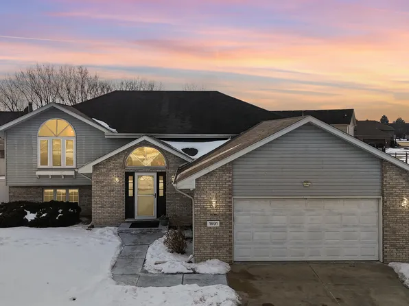 1691 Ruby Ct, Hobart, IN 46342