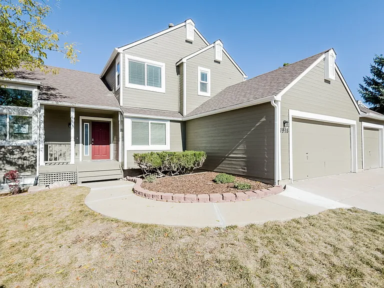 7918 Berkshire Ln — Photo 5