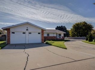 1701 E Highland Dr, Hobbs, NM 88240