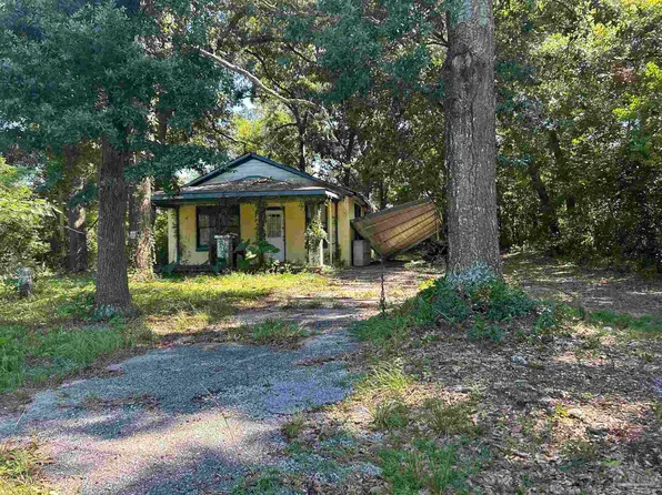 109 Shadowlawn Ave, Pensacola, FL 32507