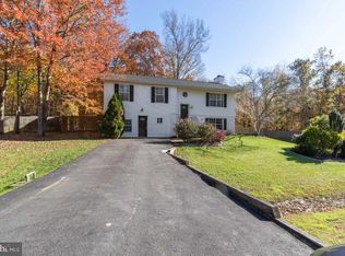 62 Meadowood Dr, Stafford, VA 22554