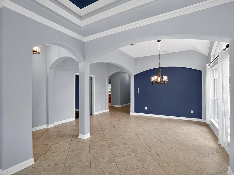 2908 Cortes Ct — Photo 6