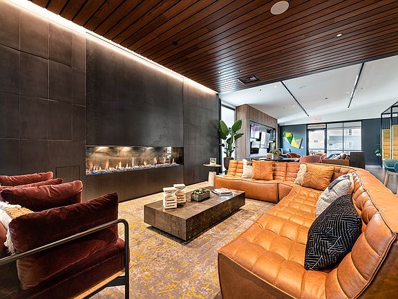 Clubhouse Lounge with Fireplace