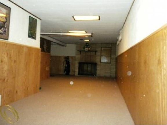 5th image of 19620 Flamingo Blvd