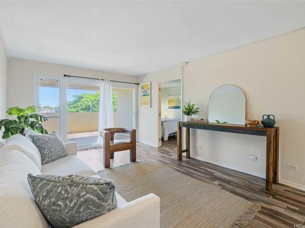 14 Aulike St APT 304, Kailua, HI 96734