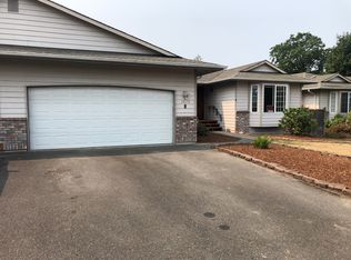 3020 Russell Way #B, Lynnwood, WA 98087