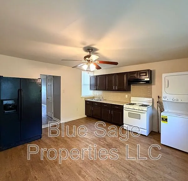 800-818 Main St #816 — Photo 7