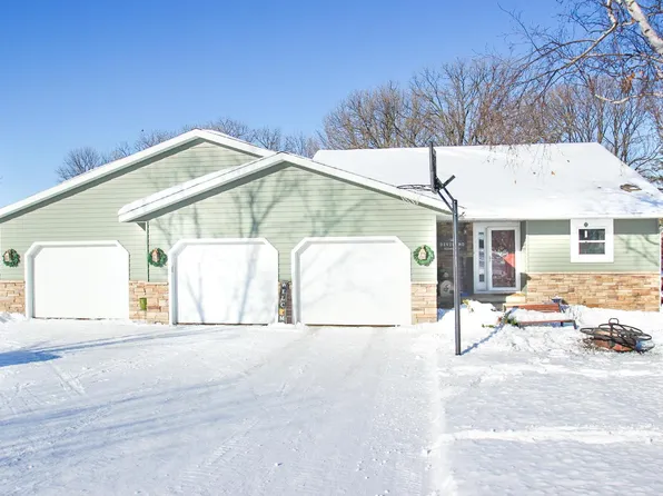 18620 Agate Dr, Sauk Centre, MN 56378