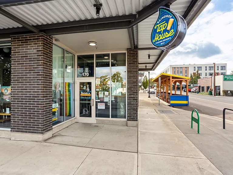 Westline — Photo 32