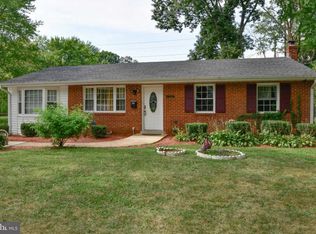 9306 Dubarry Ave, Lanham, MD 20706
