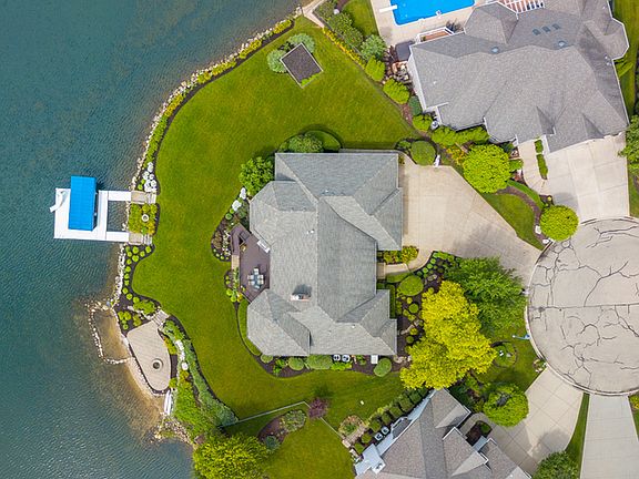 5th image of 13265 Lakepoint Dr