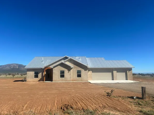 41 Rory Rd, Edgewood, NM 87015
