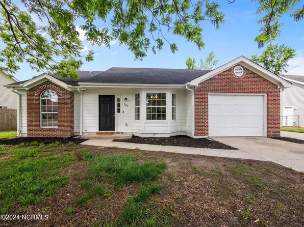 205 Mahogany Drive, Jacksonville, NC 28540