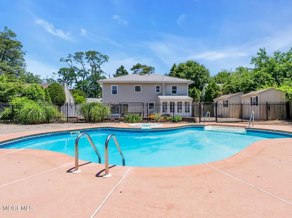 517 Riverwood Park, Point Pleasant, NJ 08742