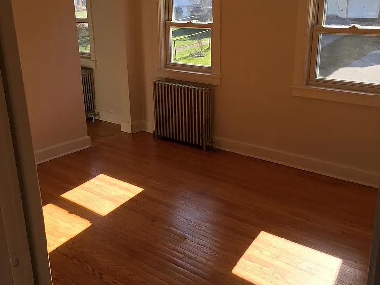 213 W 10th Ave #2 — Photo 4