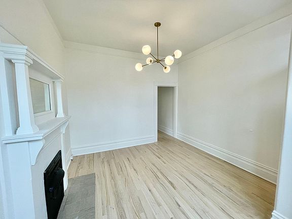 3rd image of 82 Alvarado St