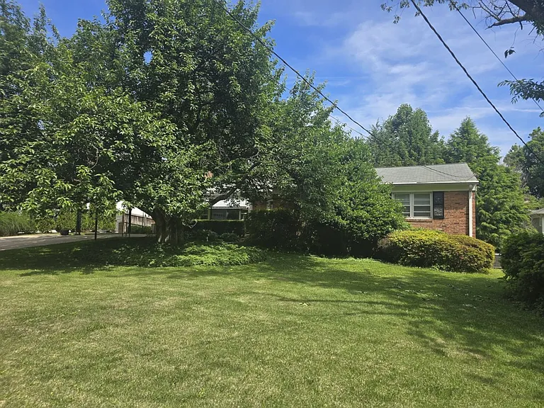 6403 Orchid Dr — Photo 1