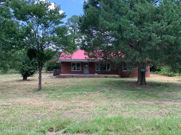 5650 James B White Highway N, Whiteville, NC 28472