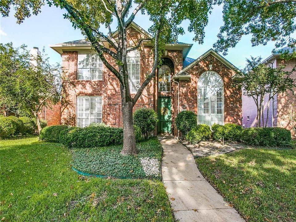 1st image of 18740 Park Grove Ln