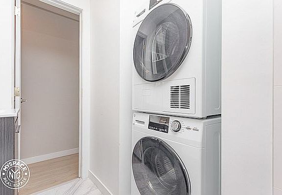 4th image of 879 De Kalb Ave #58