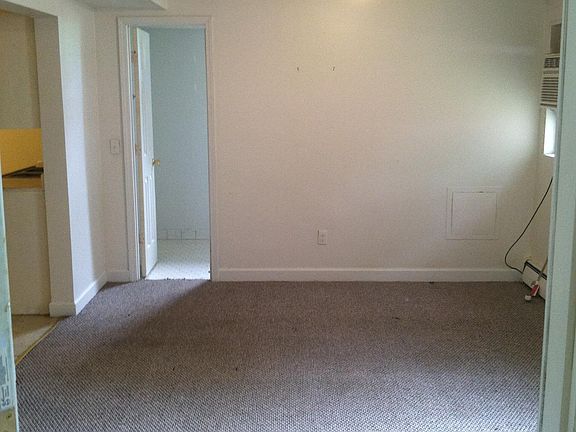 2nd image of 102 Navaho Ct