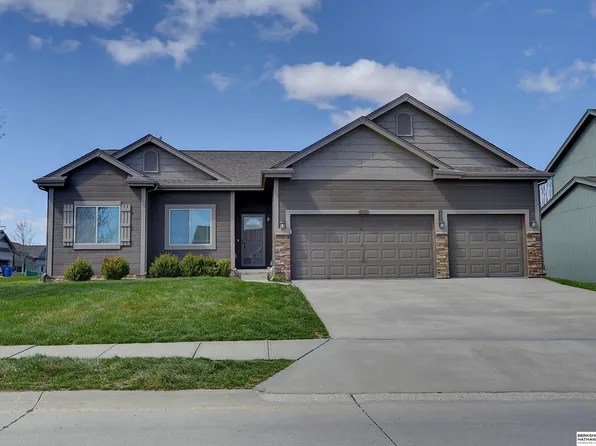 4502 N 175th St, Omaha, NE 68116