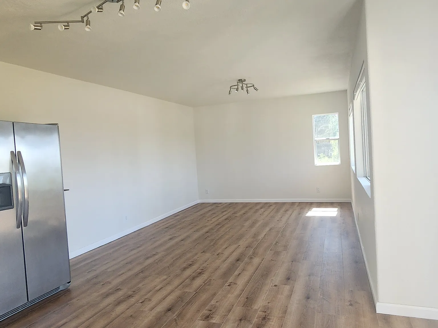 1 bed, 700 sqft, $1,895 — Photo 4